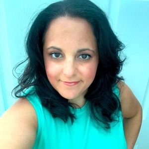 Meet your Posher, Tina